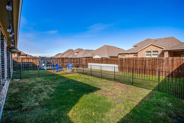 Building Photo - 3204 Honeycomb Way