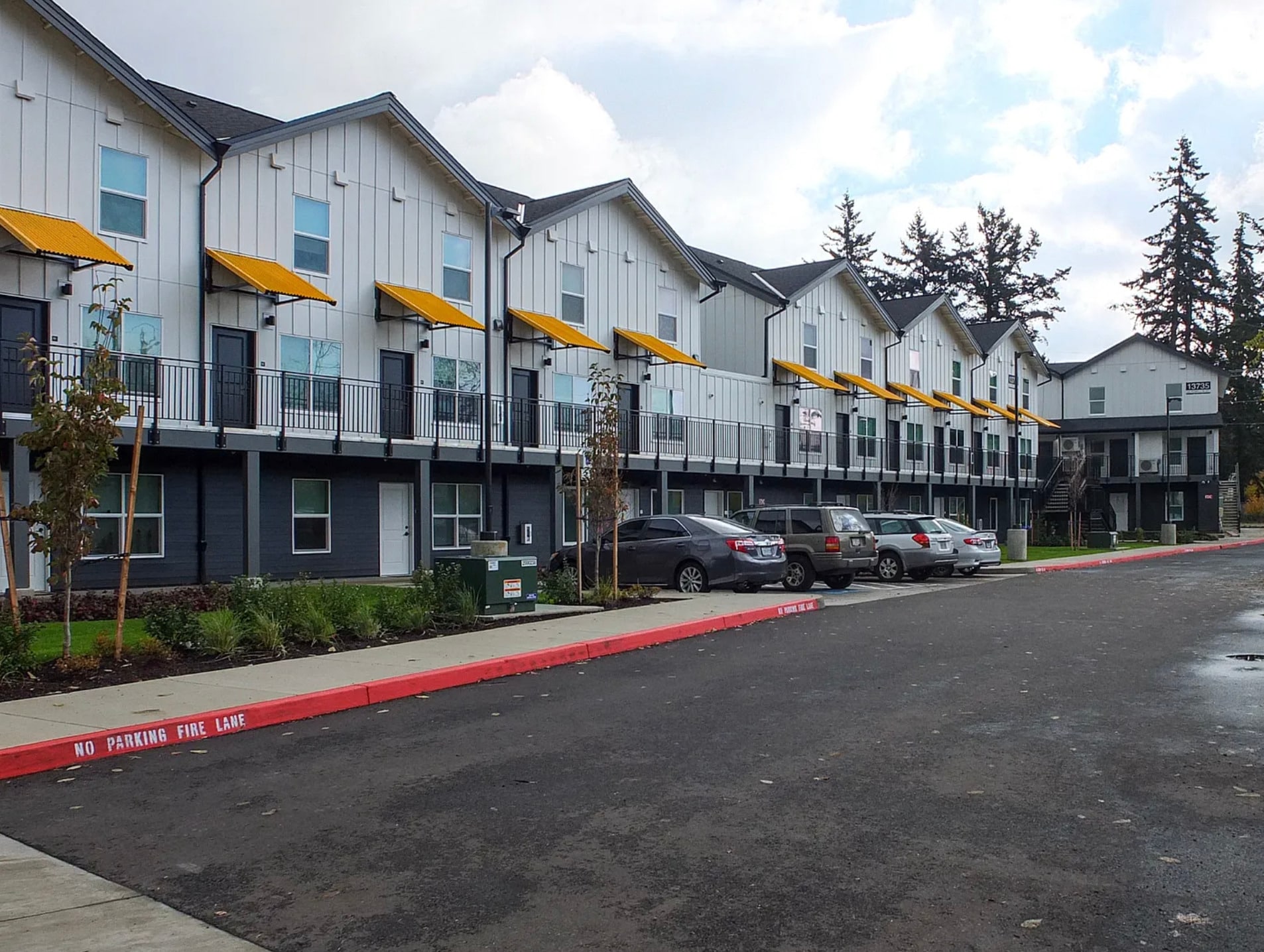 Building Photo - Garden Park Estates
