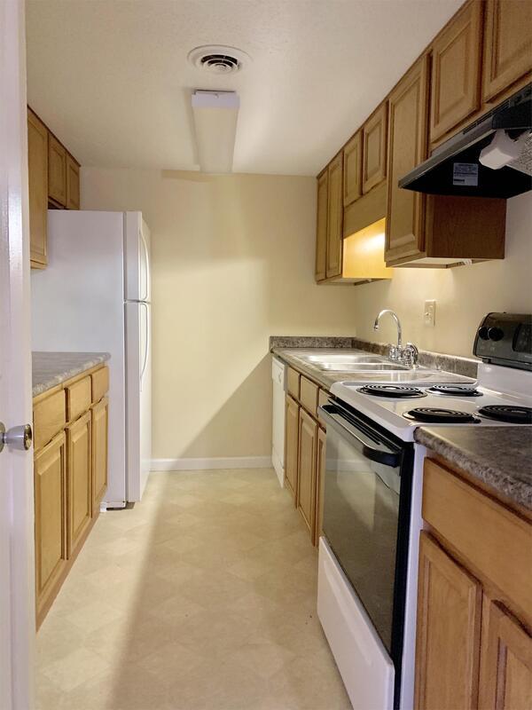 Building Photo - 1859 Poplar Woods Cir W