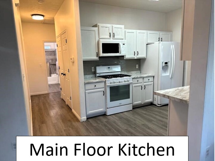 Building Photo - 1756 E West Pinion Cir