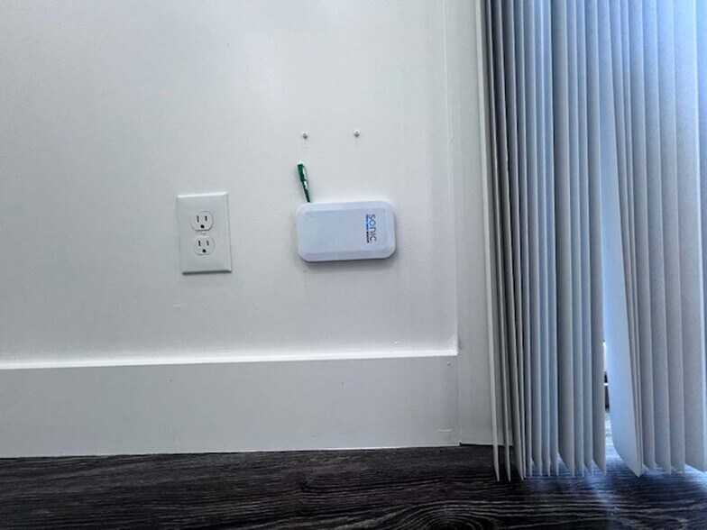 Building Photo - 6235 San Pablo Ave