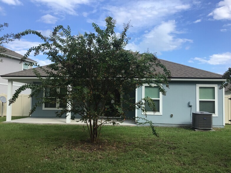 Building Photo - 12430 Jovana Rd