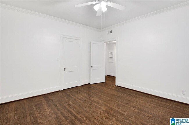 Building Photo - 3809 12th Ct S