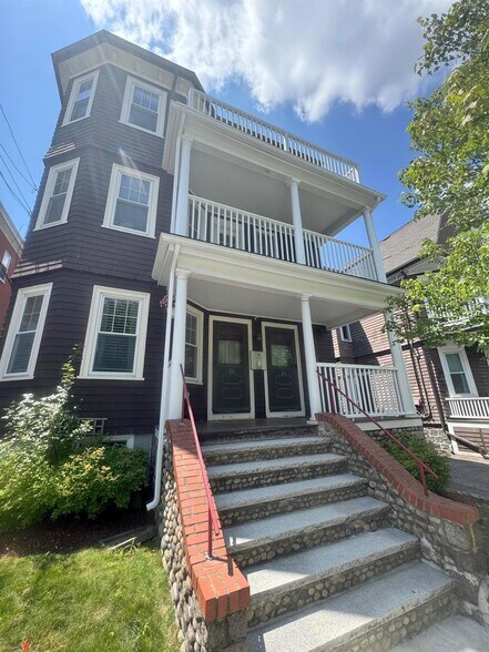 Building Photo - 86 Morrison Ave