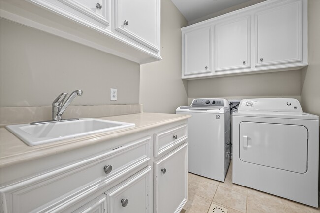 Building Photo - 3515 Durness Way
