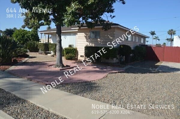 Building Photo - 644 Ash Ave