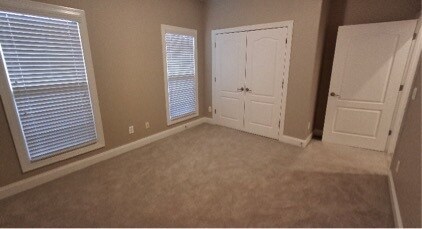 Building Photo - 6604 Lizzie Ln SE