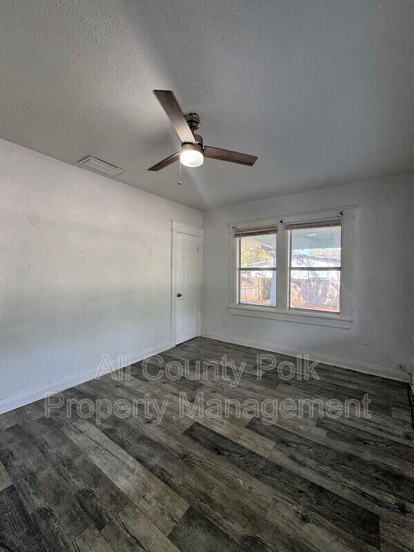 Building Photo - 724 Euclid Ave