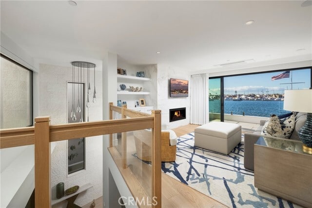 Building Photo - 130 S Bay Front