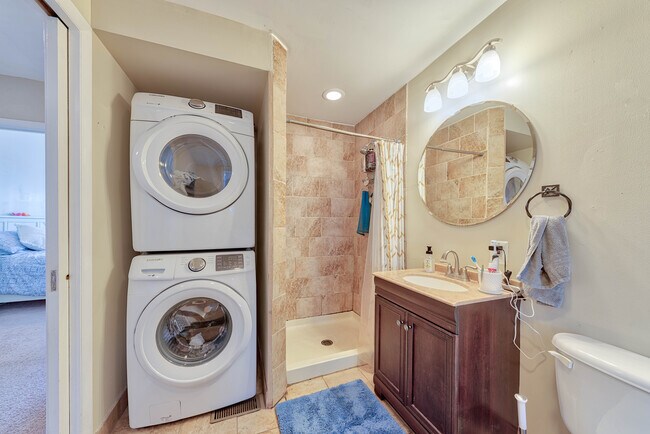 Building Photo - 3306 Fait Ave