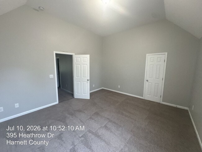 Building Photo - 394 Heathrow Drive
