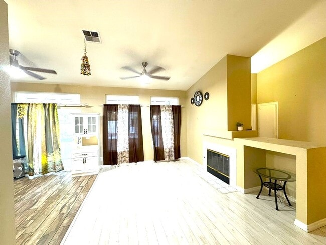 Building Photo - Beautiful Single Story House - OVERSIZED lot in the sought after Vail Ranch Community right in th...