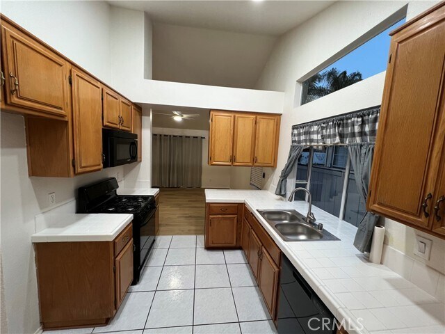 Building Photo - 28766 Loire Valley Ln