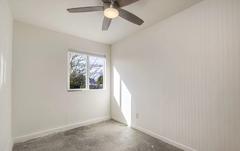 Building Photo - 2371 Berry St