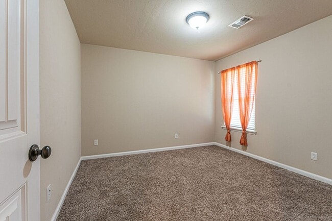 Building Photo - 3911 Sledmere Ln