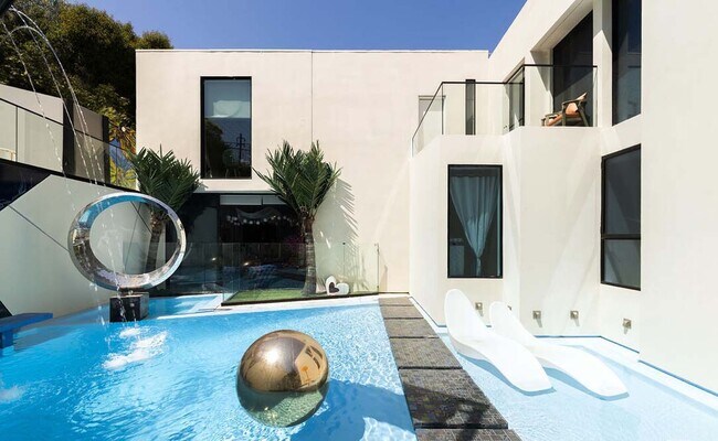 Building Photo - 9818 Hythe Ct
