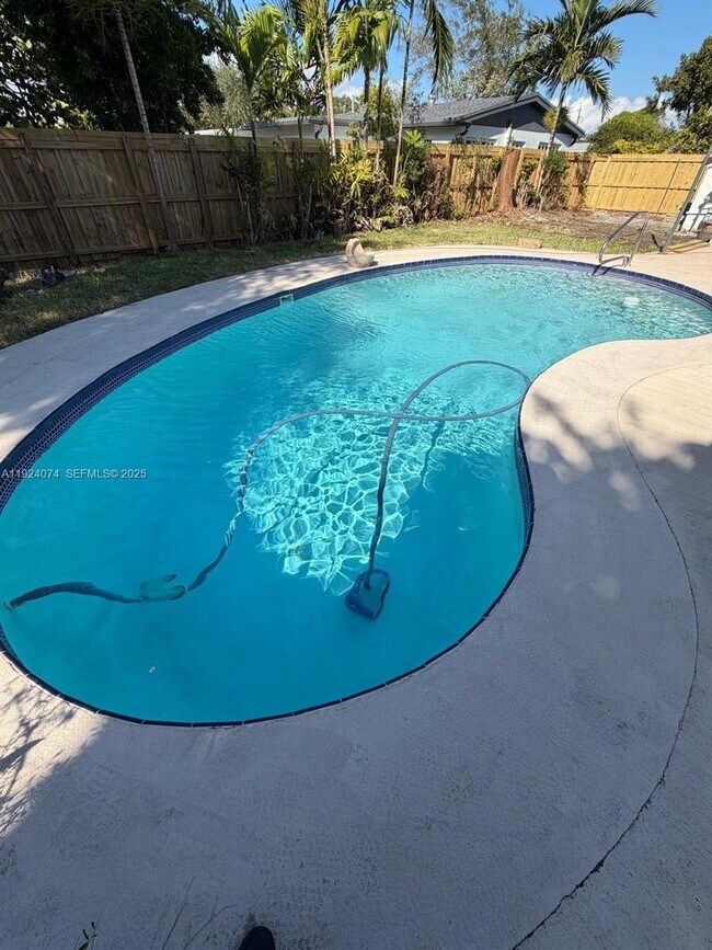 Building Photo - 19810 Holiday Rd