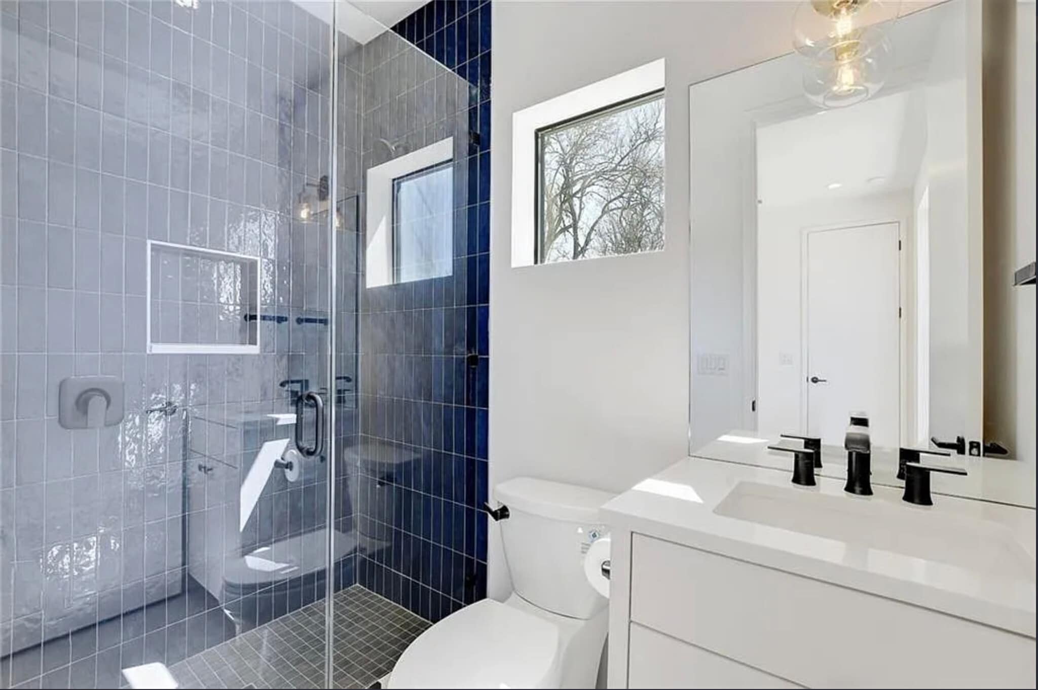 Building Photo - 2423 Wilson St