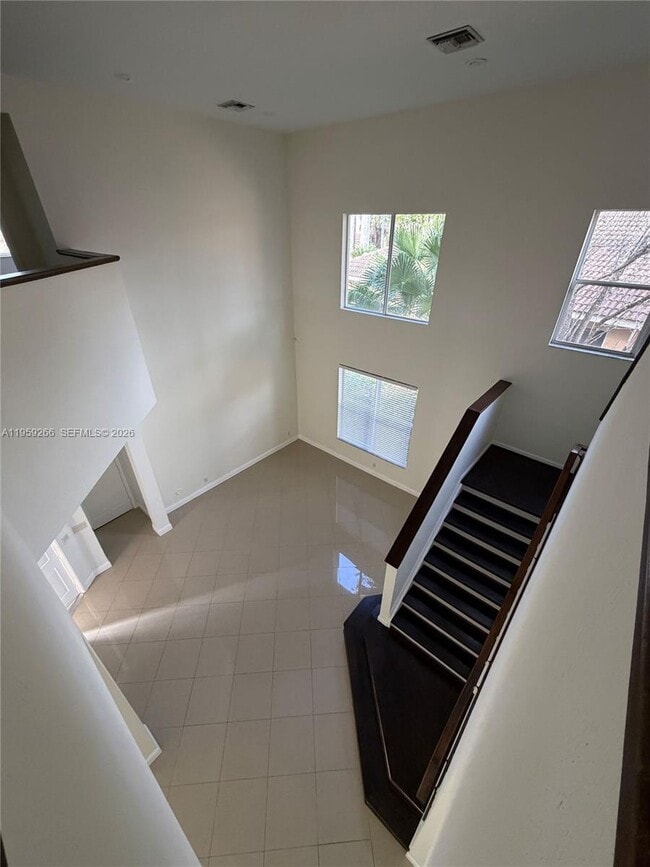 Building Photo - 1819 Mariners Ln