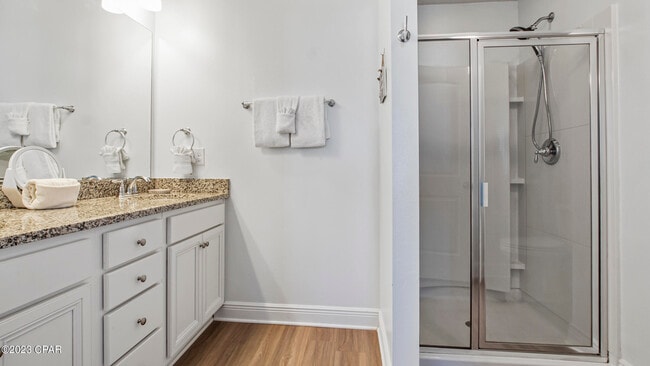 Building Photo - 7450 Shadow Lake Dr