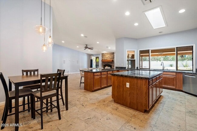 Building Photo - 11414 N 54th Pl