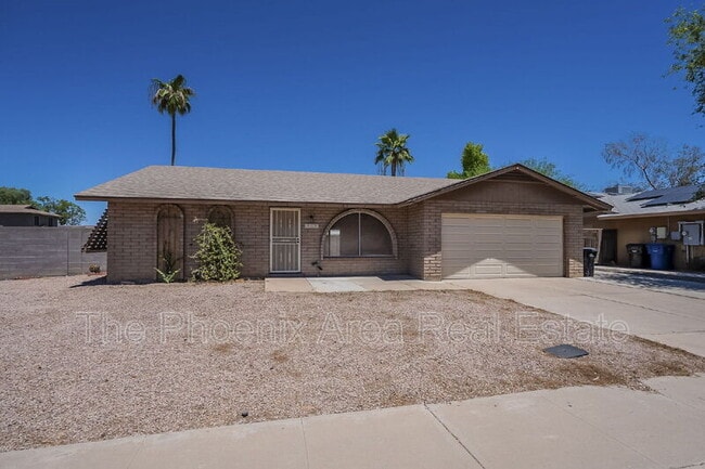 Building Photo - 1556 W Peralta Ave