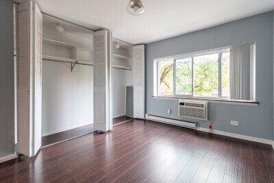 Building Photo - 3755 N Pine Grove Ave