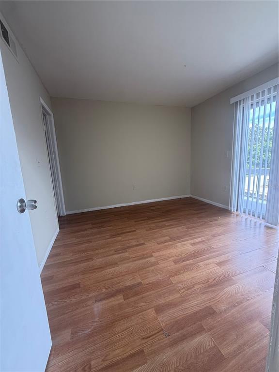 Building Photo - 1019 W Sumner St