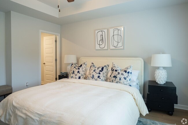 Building Photo - BRAND NEW 3 Bed 2.5 bathroom townhomes in Calhoun!