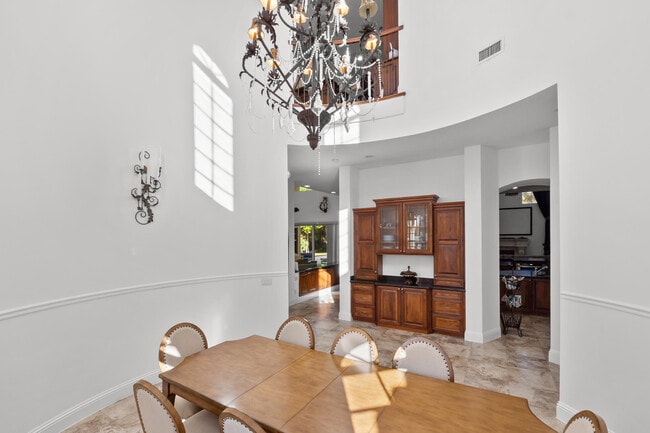 Building Photo - 14471 Paddock Dr