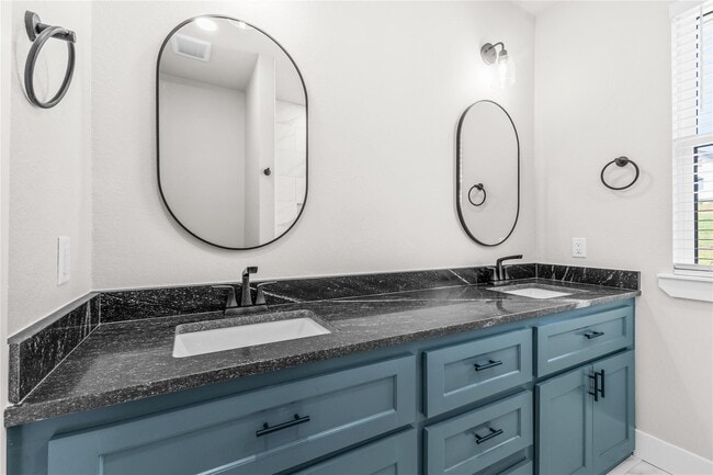 Building Photo - 2318 Progress Dr