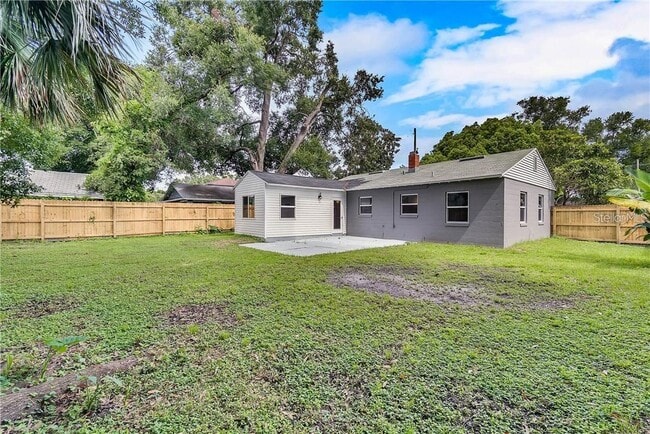 Building Photo - 1610 Tulane St