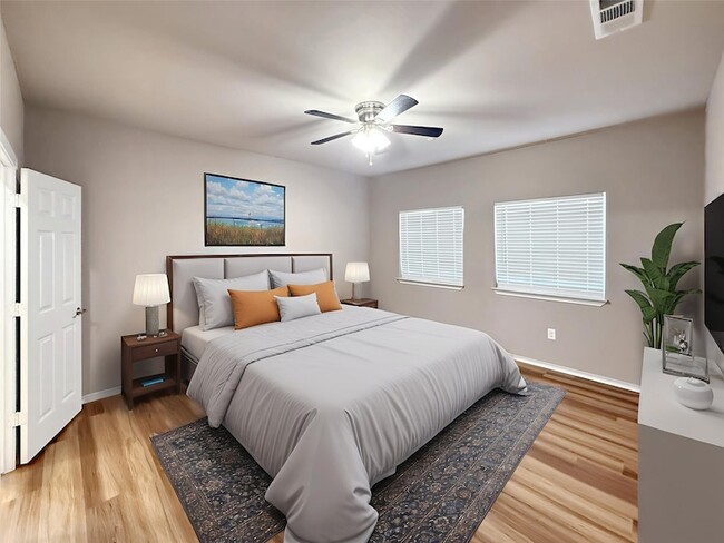 Building Photo - 512 E Hazelwood St