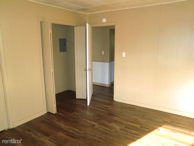 Building Photo - 2 br, 1 bath House - 268 Beechwood Loop