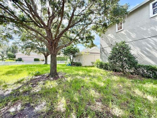 Building Photo - 16221 Bridgewalk Dr