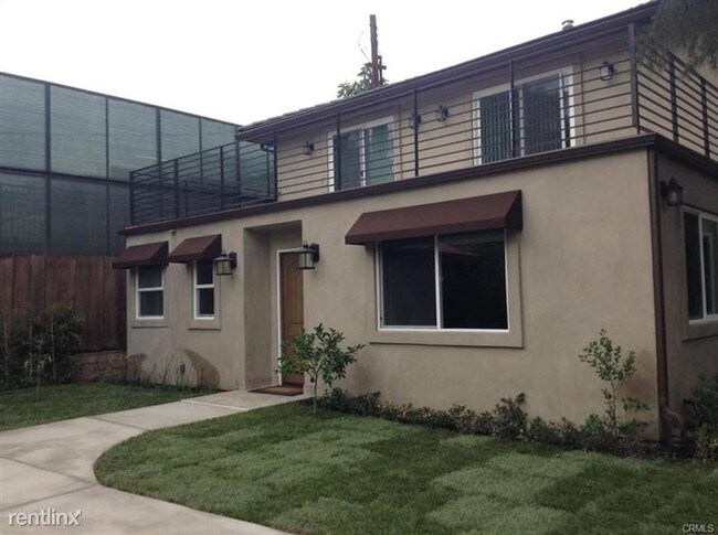 Building Photo - 455 Richmond Rd