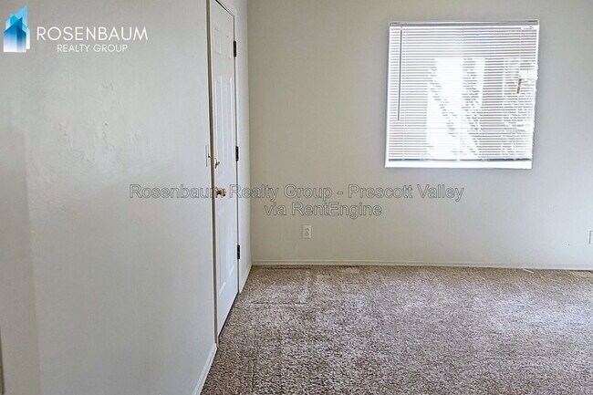 Building Photo - 7060 E Burro Ln