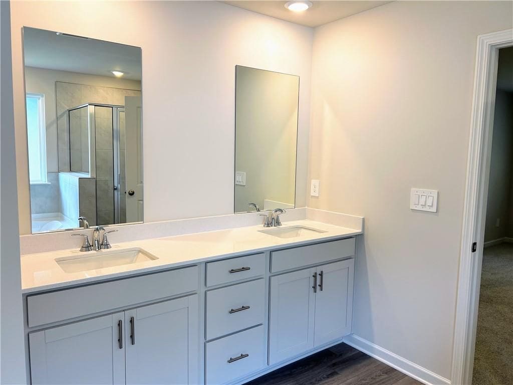 Building Photo - 7811 Richmond Trl