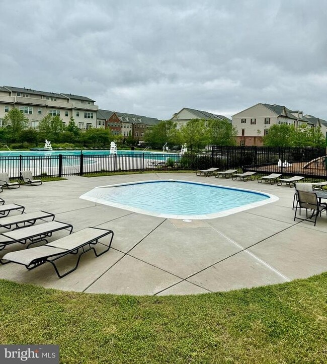 Building Photo - 7246 Winding Hills Dr