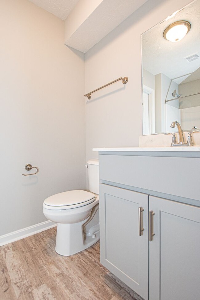 Building Photo - 412 Eagle Pointe Dr