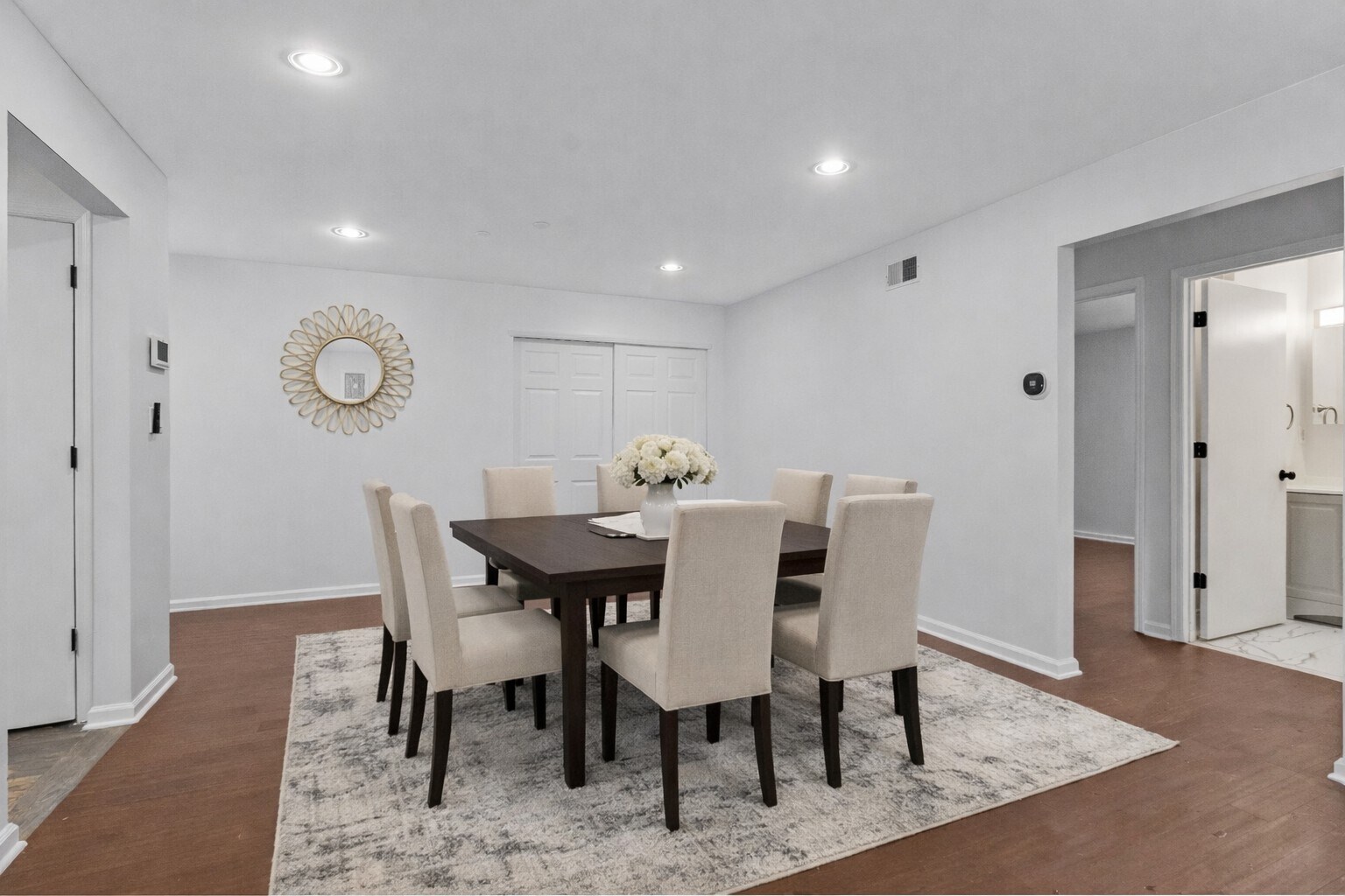 Building Photo - 56 Maple Ln