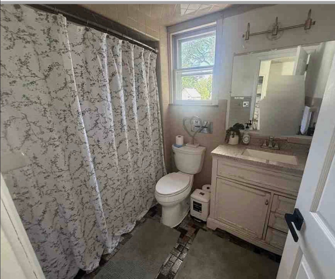 Building Photo - 30 Park St