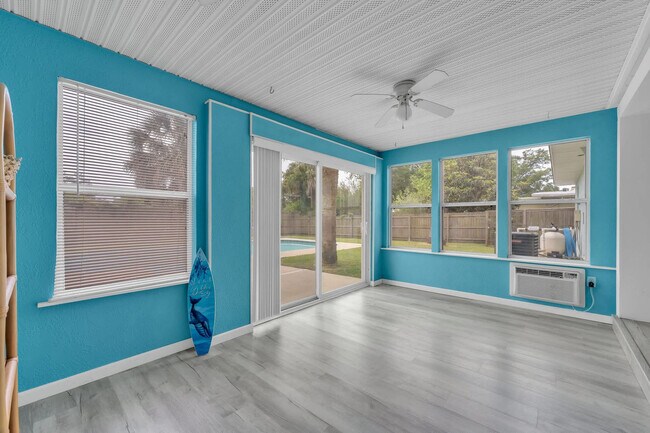 Building Photo - 4 Adkinson Dr