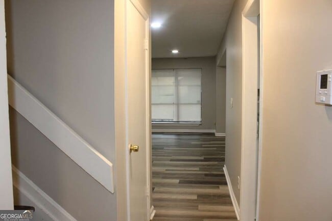 Building Photo - 1010 Mariners Ct