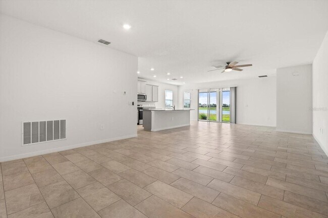 Building Photo - 17738 Pastureland Ave