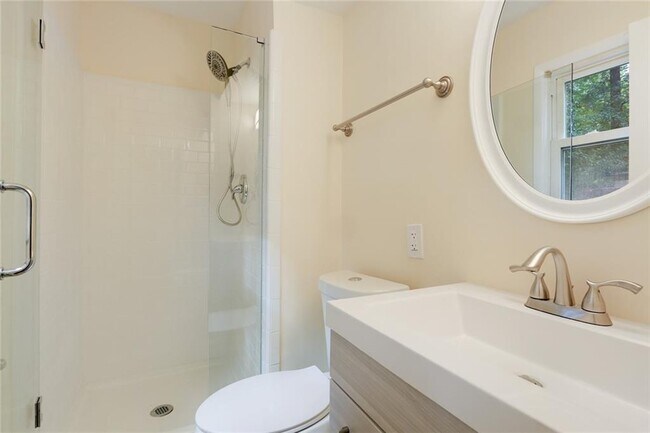 Building Photo - 2270 Shawnee Trail