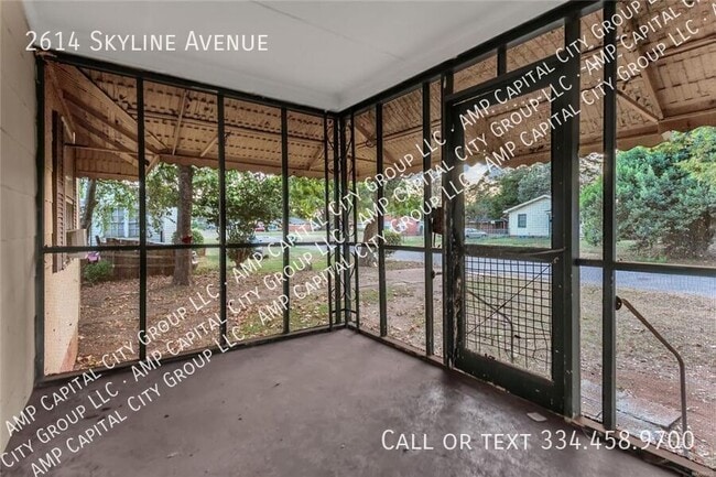 Building Photo - 2614 Skyline Ave