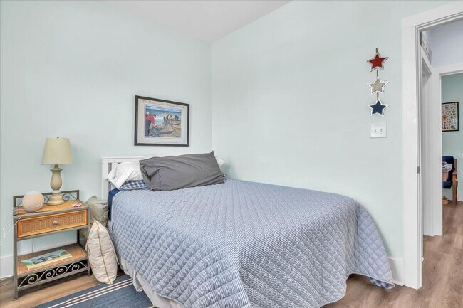 Building Photo - 302 Deer Trail