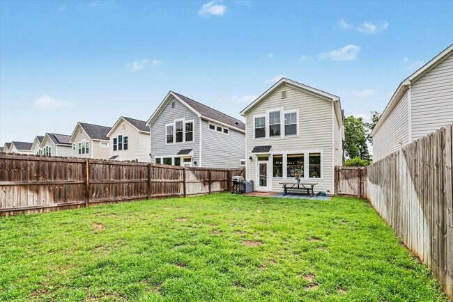 Building Photo - 414 Grand Oaks Rd