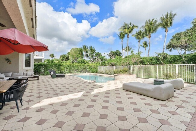 Building Photo - 9173 Delemar Ct